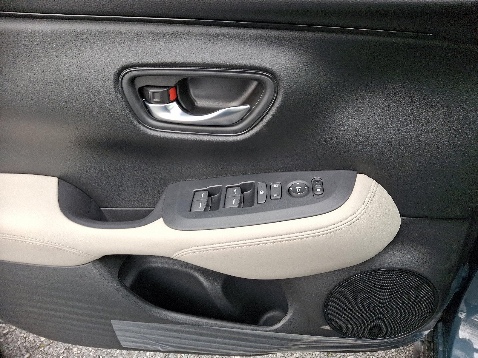 2025 Honda HR-V Vehicle Photo in Harrisburg, PA 17111