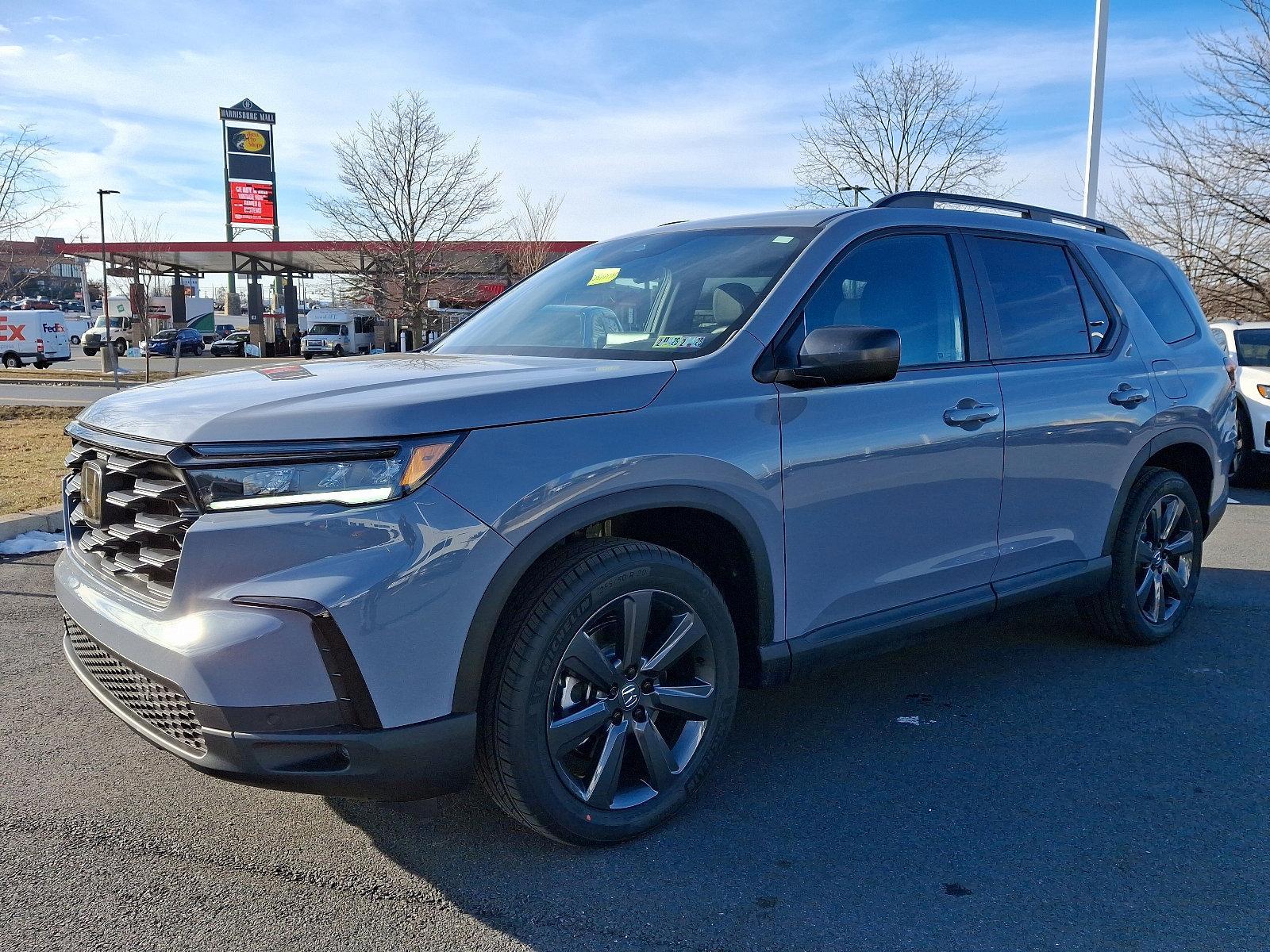 2025 Honda Pilot Vehicle Photo in Harrisburg, PA 17111