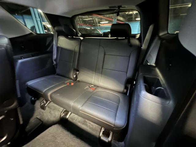 2021 Chevrolet Traverse Vehicle Photo in Roslyn, NY 11576