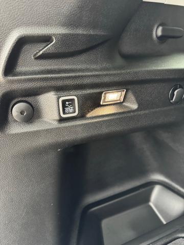 2023 Jeep Grand Cherokee L Vehicle Photo in Peoria, IL 61615
