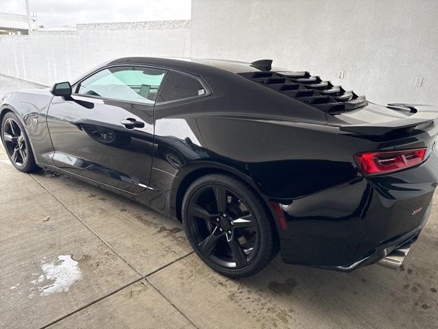 2018 Chevrolet Camaro Vehicle Photo in VENTURA, CA 93003-8585