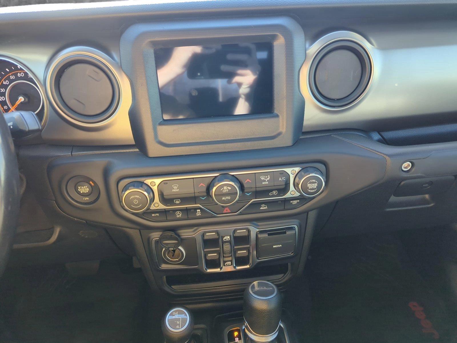 2020 Jeep Gladiator Vehicle Photo in Memphis, TN 38133
