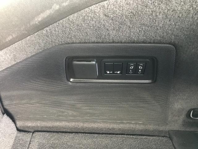 2021 Cadillac Escalade Vehicle Photo in GREEN BAY, WI 54303-3330