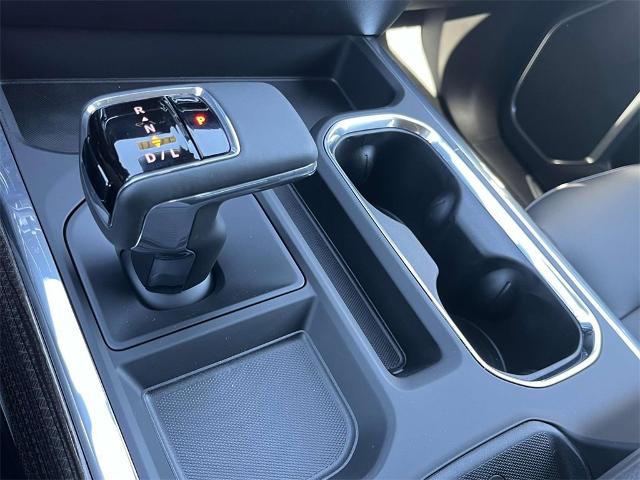 2025 Chevrolet Silverado 1500 Vehicle Photo in ALCOA, TN 37701-3235