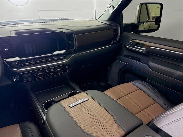 2024 Chevrolet Silverado 2500 HD Vehicle Photo in PUYALLUP, WA 98371-4149