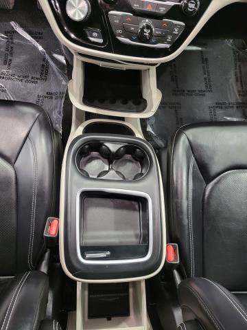 2023 Chrysler Pacifica Vehicle Photo in APPLETON, WI 54914-4656