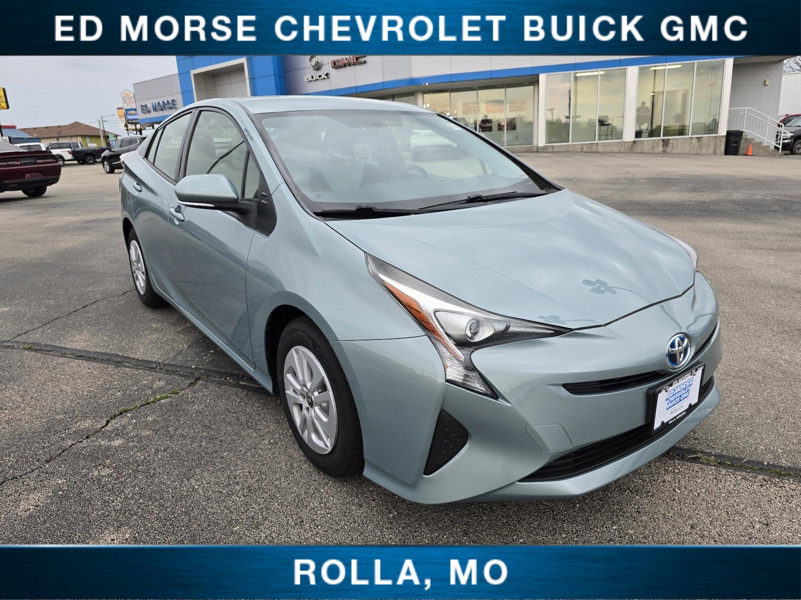 2016 Toyota Prius Vehicle Photo in Rolla, MO 65401