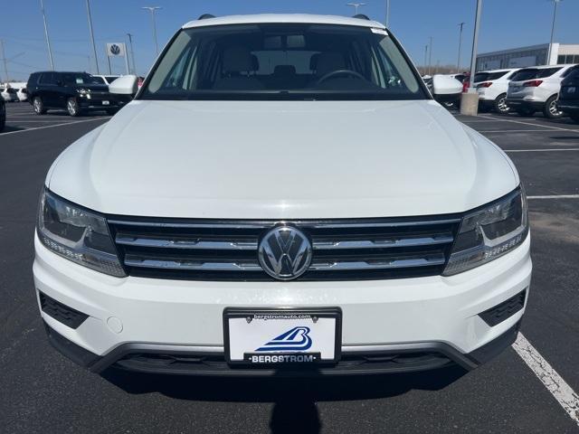 2018 Volkswagen Tiguan Vehicle Photo in GREEN BAY, WI 54304-5303