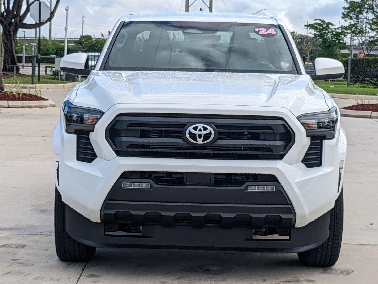 2024 Toyota Tacoma 2WD Vehicle Photo in Davie, FL 33331