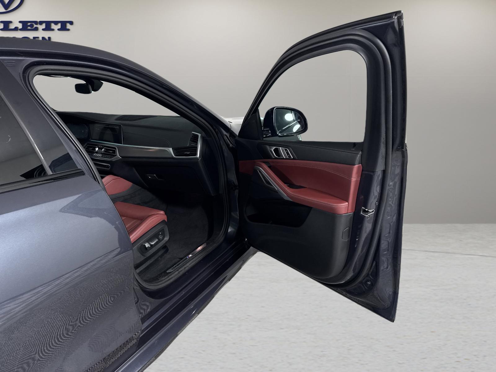 2022 BMW X6 xDrive40i Vehicle Photo in Georgetown, TX 78626
