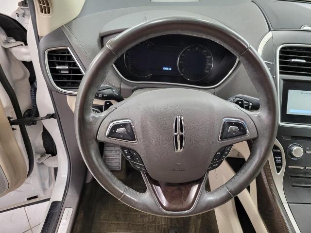 2016 Lincoln MKX Vehicle Photo in Neenah, WI 54956