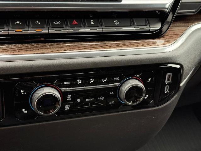 2025 Chevrolet Silverado 1500 Vehicle Photo in COLUMBIA, MO 65203-3903