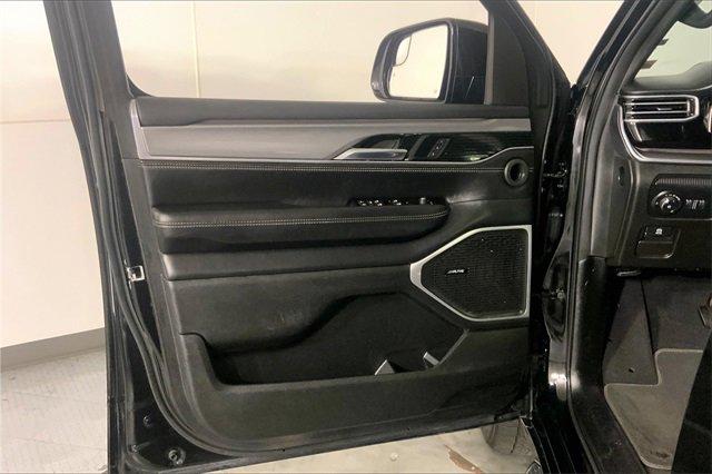 2022 Jeep Wagoneer Vehicle Photo in INDEPENDENCE, MO 64055-1314