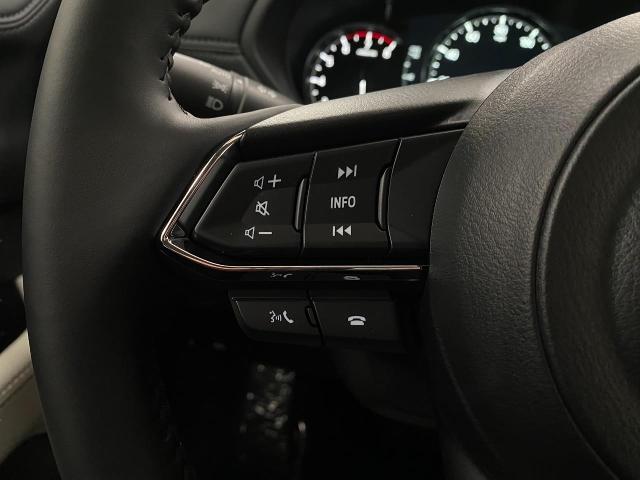 2025 Mazda CX-5 Vehicle Photo in Green Bay, WI 54304