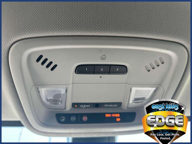 2019 Chevrolet Traverse Vehicle Photo in Roslyn, NY 11576