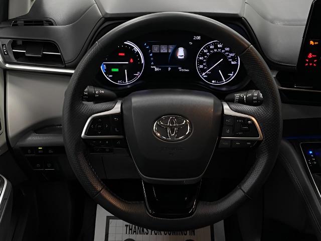 2021 Toyota Sienna Vehicle Photo in Appleton, WI 54913