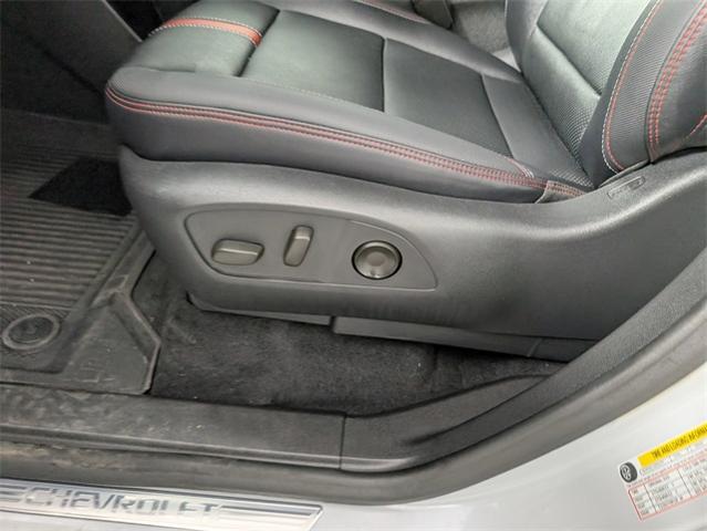 2024 Chevrolet Traverse Vehicle Photo in ENGLEWOOD, CO 80113-6708