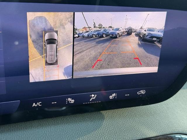 2026 Buick Enclave Vehicle Photo in COLUMBIA, MO 65203-3903