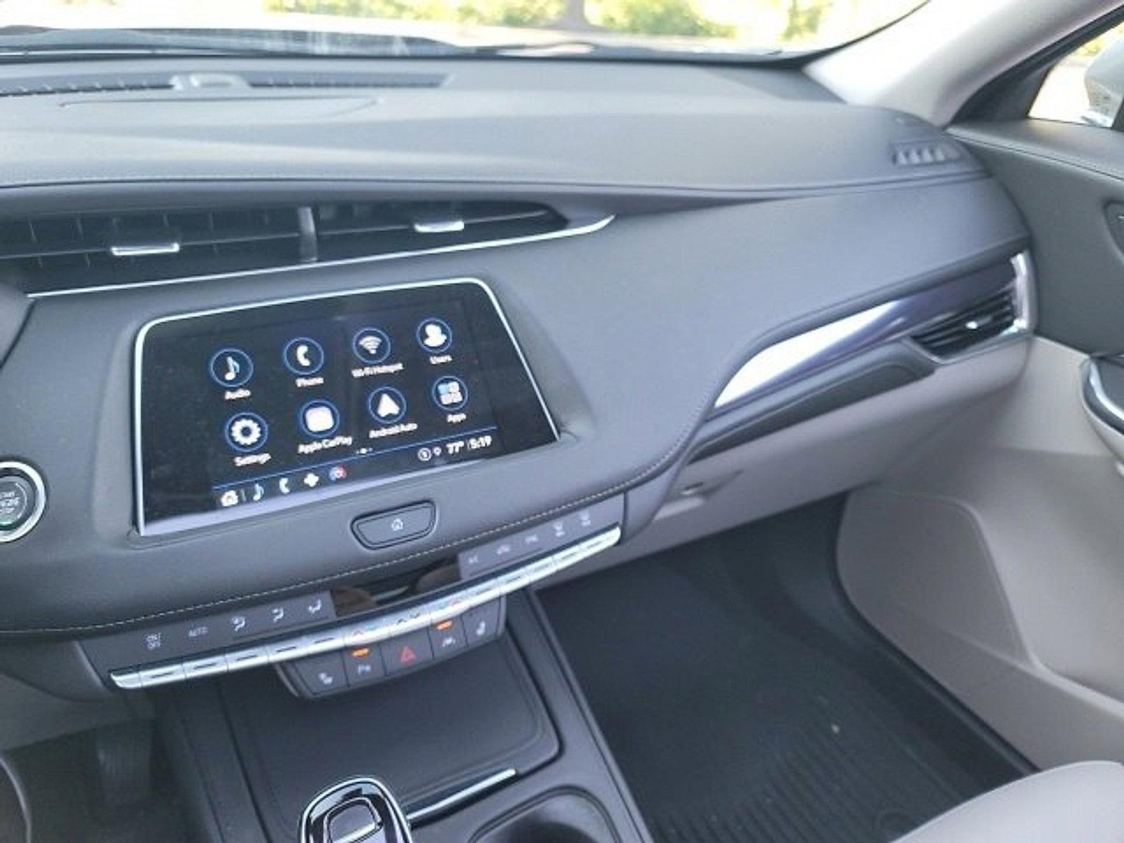 2023 Cadillac XT4 Vehicle Photo in Willow Grove, PA 19090