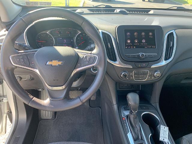 2022 Chevrolet Equinox Vehicle Photo in MOON TOWNSHIP, PA 15108-2571