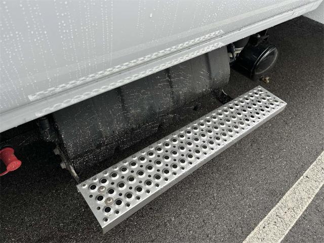 2024 Chevrolet Silverado 4500 HD Vehicle Photo in ALCOA, TN 37701-3235