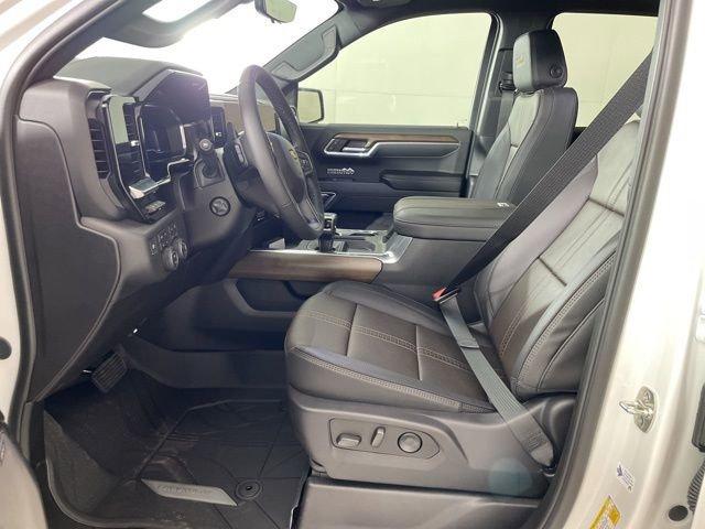 2025 Chevrolet Silverado 1500 Vehicle Photo in PHOENIX, AZ 85014-3381
