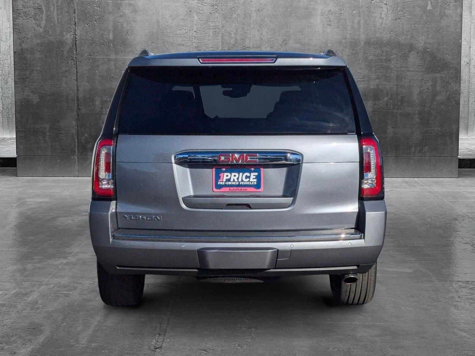 2019 GMC Yukon Vehicle Photo in VALENCIA, CA 91355-1705