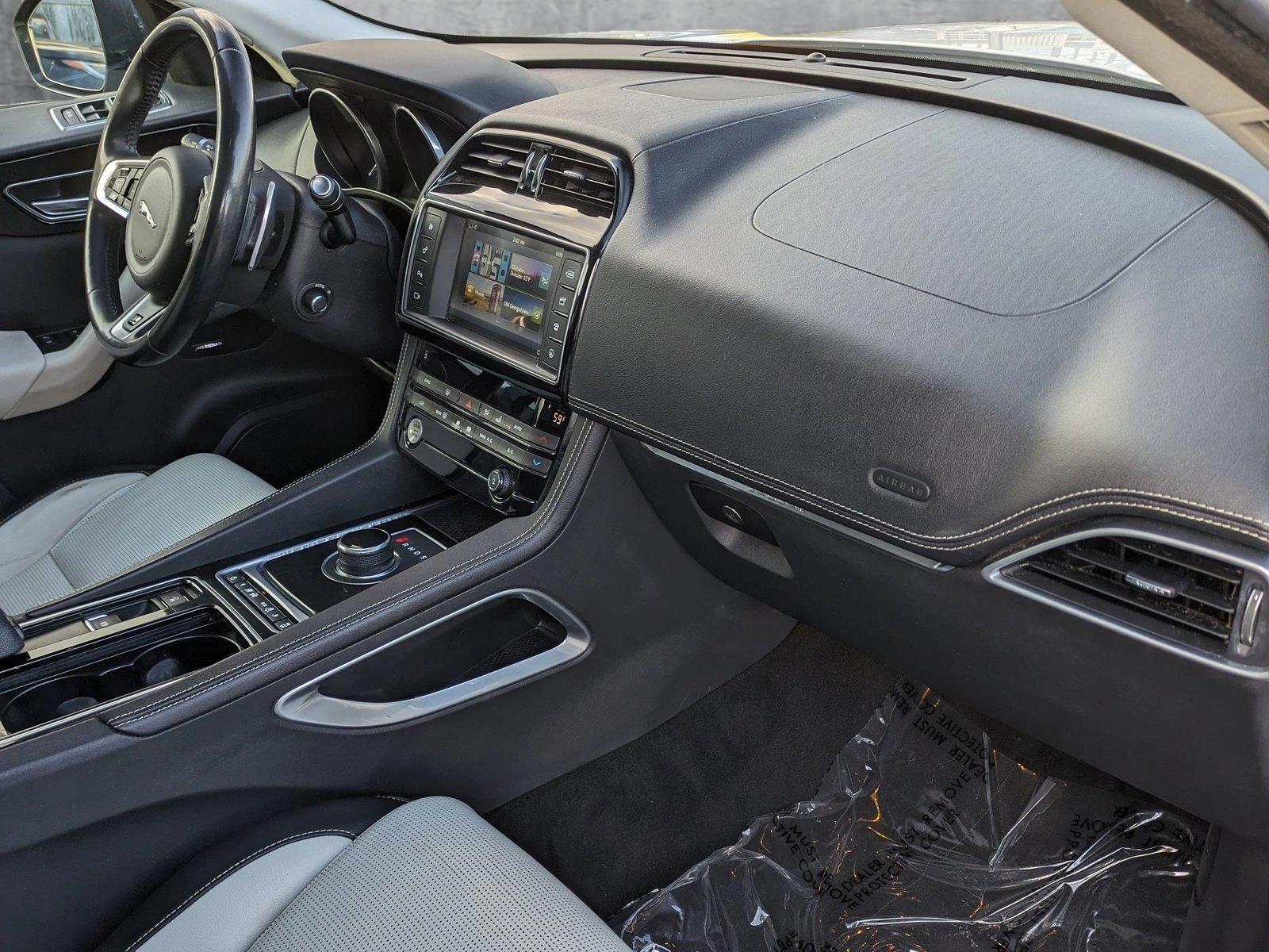 2018 Jaguar F-PACE Vehicle Photo in Cockeysville, MD 21030