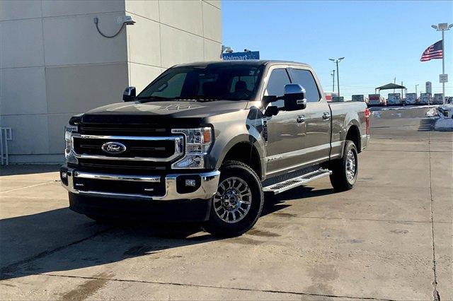 2020 Ford Super Duty F-250 SRW Vehicle Photo in TOPEKA, KS 66609-0000