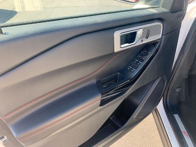 2022 Ford Explorer Vehicle Photo in MOON TOWNSHIP, PA 15108-2571