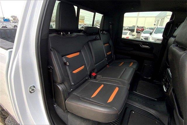 2024 GMC Sierra 2500 HD Vehicle Photo in TOPEKA, KS 66609-0000