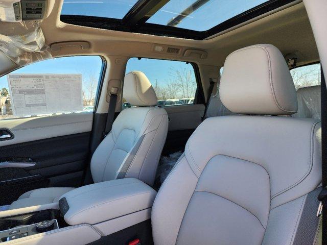 2025 Nissan Pathfinder Vehicle Photo in Ardmore, PA 19003