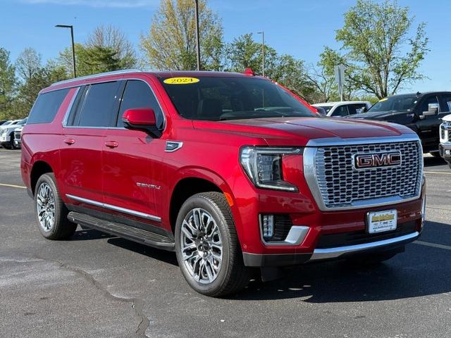 2024 GMC Yukon XL Vehicle Photo in COLUMBIA, MO 65203-3903