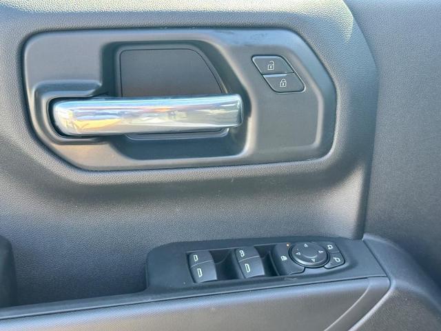 2025 Chevrolet Silverado 1500 Vehicle Photo in COLUMBIA, MO 65203-3903