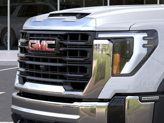 2024 GMC Sierra 2500 HD Vehicle Photo in WATERTOWN, CT 06795-3318