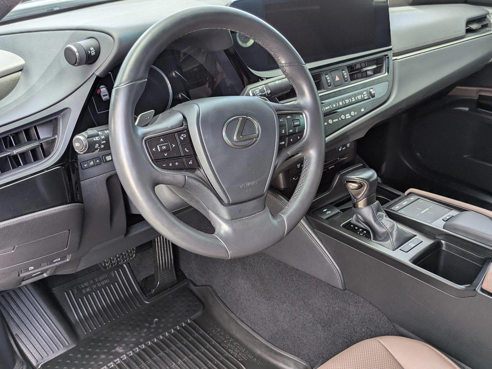 2022 Lexus ES 350 Vehicle Photo in Clearwater, FL 33761
