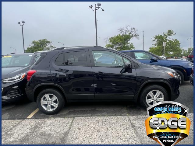 2022 Chevrolet Trax Vehicle Photo in Roslyn, NY 11576