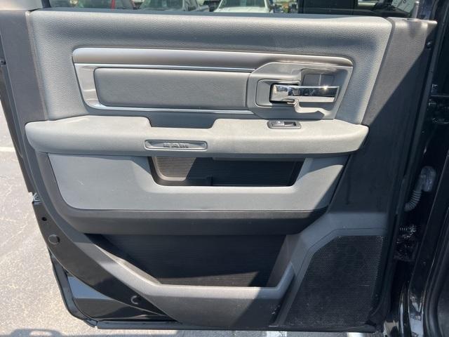 2017 Ram 1500 Vehicle Photo in GREEN BAY, WI 54304-5303