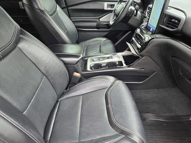 2021 Ford Explorer Vehicle Photo in DENTON, TX 76210-9321