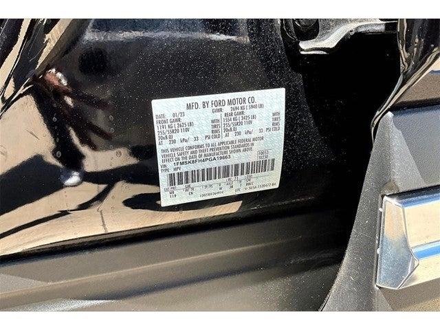 2023 Ford Explorer Vehicle Photo in Grapevine, TX 76051