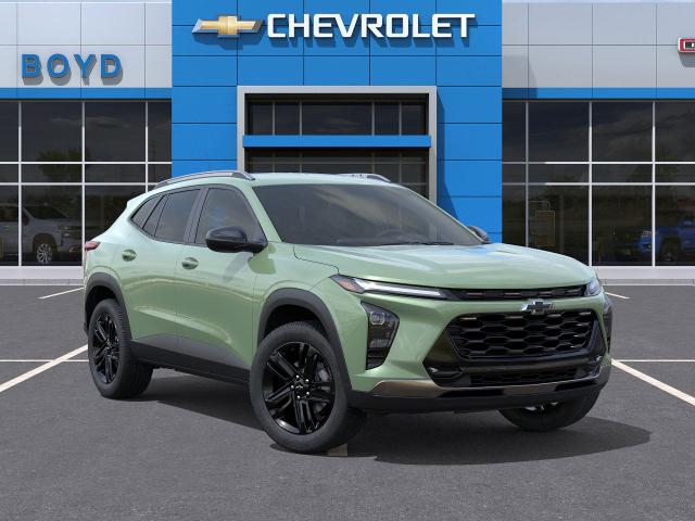 2025 Chevrolet Trax Vehicle Photo in EMPORIA, VA 23847-1235