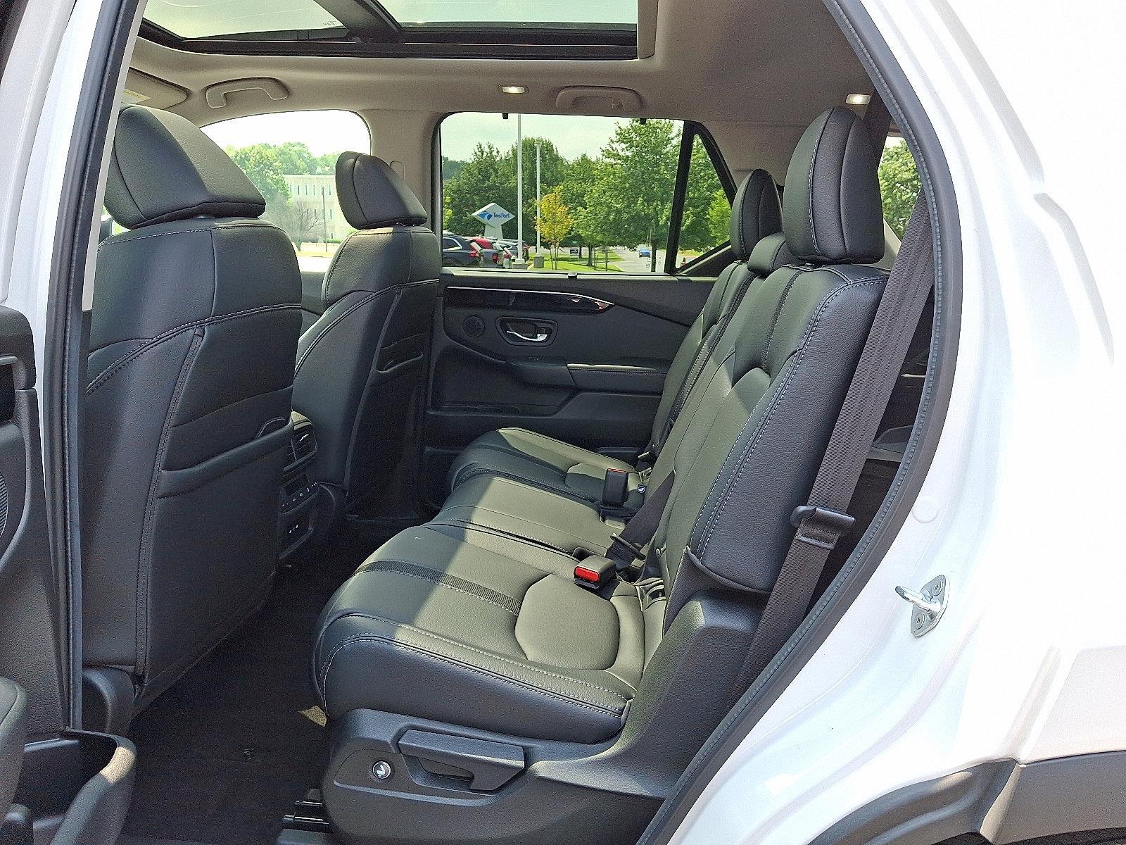 2024 Honda Pilot Vehicle Photo in Harrisburg, PA 17111