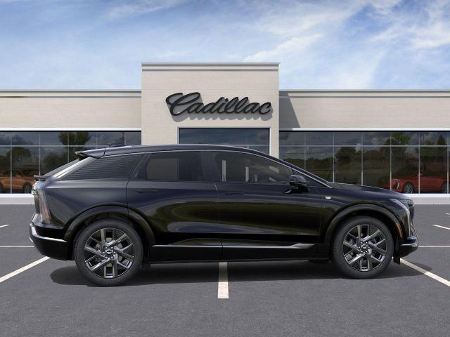 2025 Cadillac OPTIQ Vehicle Photo in BETHLEHEM, PA 18017-9401