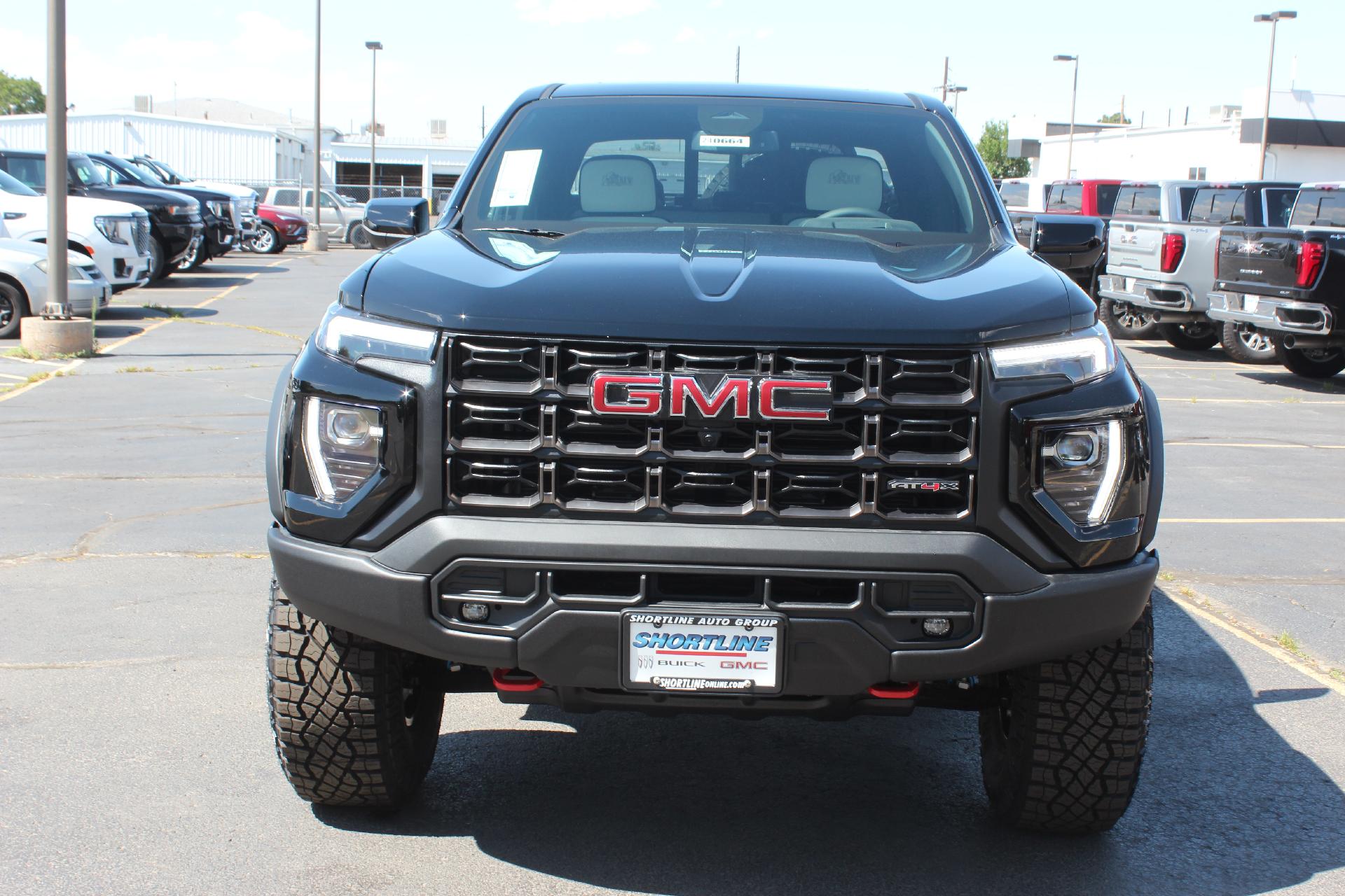 2024 GMC Canyon Vehicle Photo in AURORA, CO 80012-4011