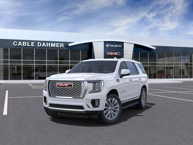 2024 GMC Yukon Vehicle Photo in TOPEKA, KS 66609-0000