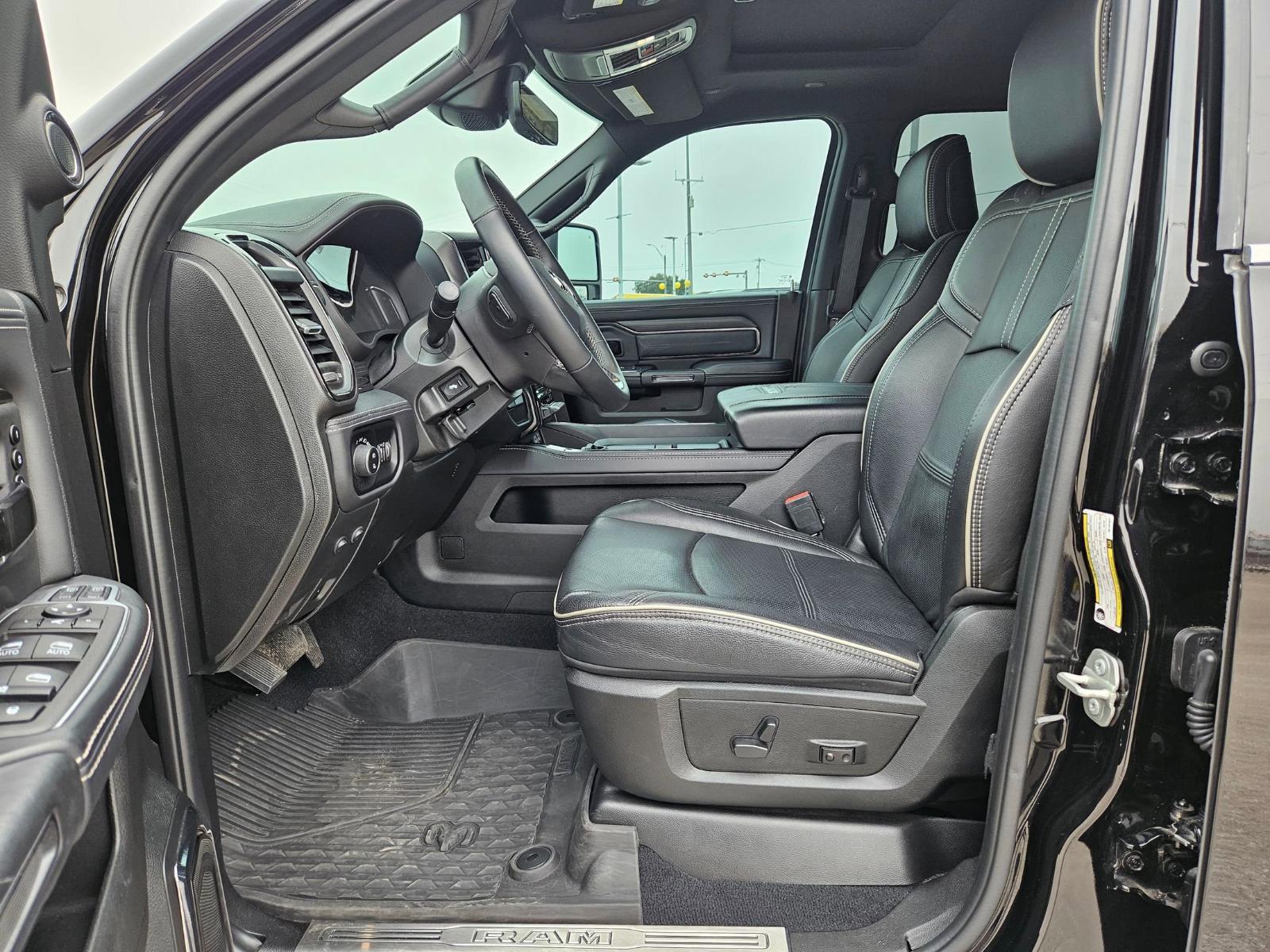 2024 Ram 2500 Vehicle Photo in Seguin, TX 78155