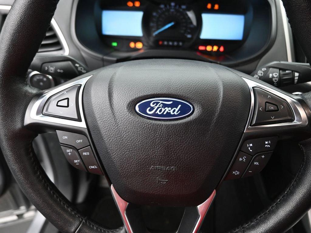 2022 Ford Edge Vehicle Photo in Cedar Rapids, IA 52402