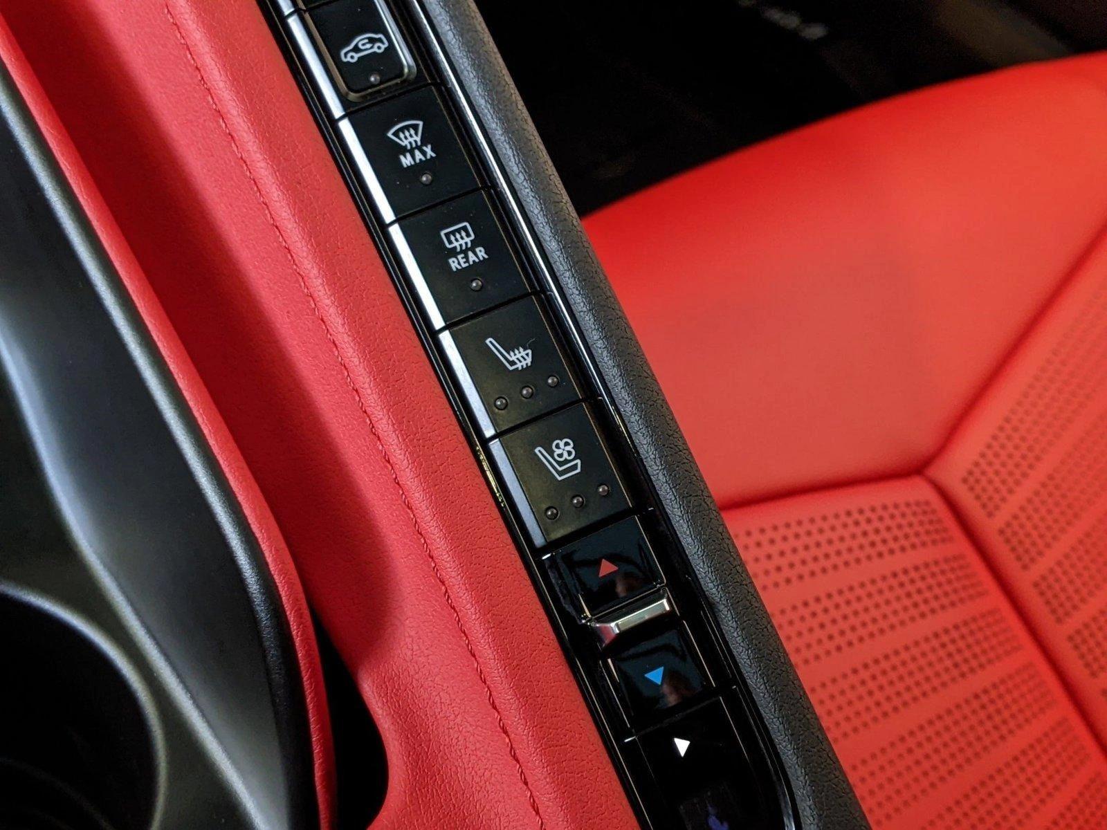 2025 Chevrolet Corvette E-Ray Vehicle Photo in TIMONIUM, MD 21093-2300