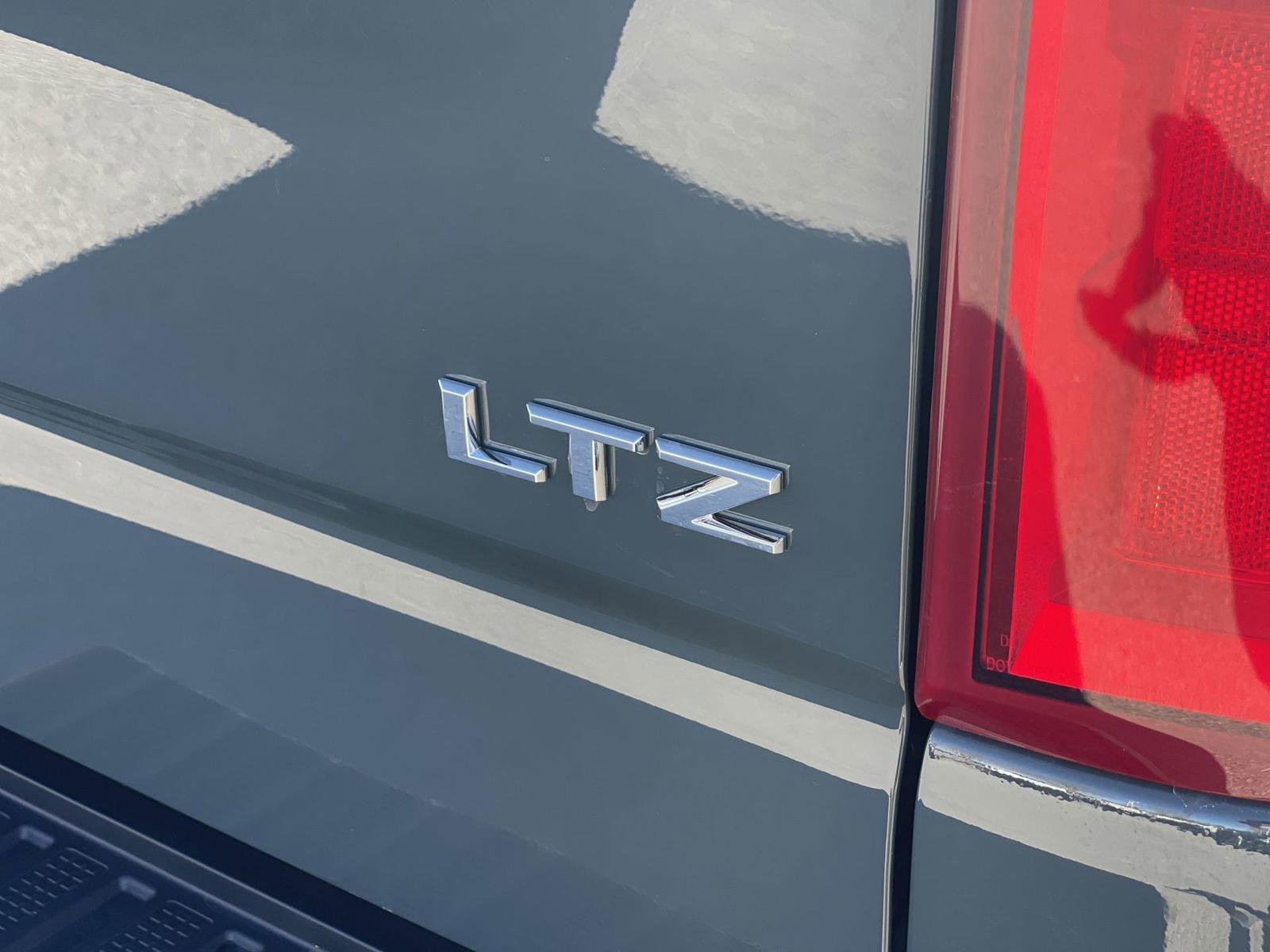 2025 Chevrolet Silverado 1500 Vehicle Photo in BENTONVILLE, AR 72712-4322