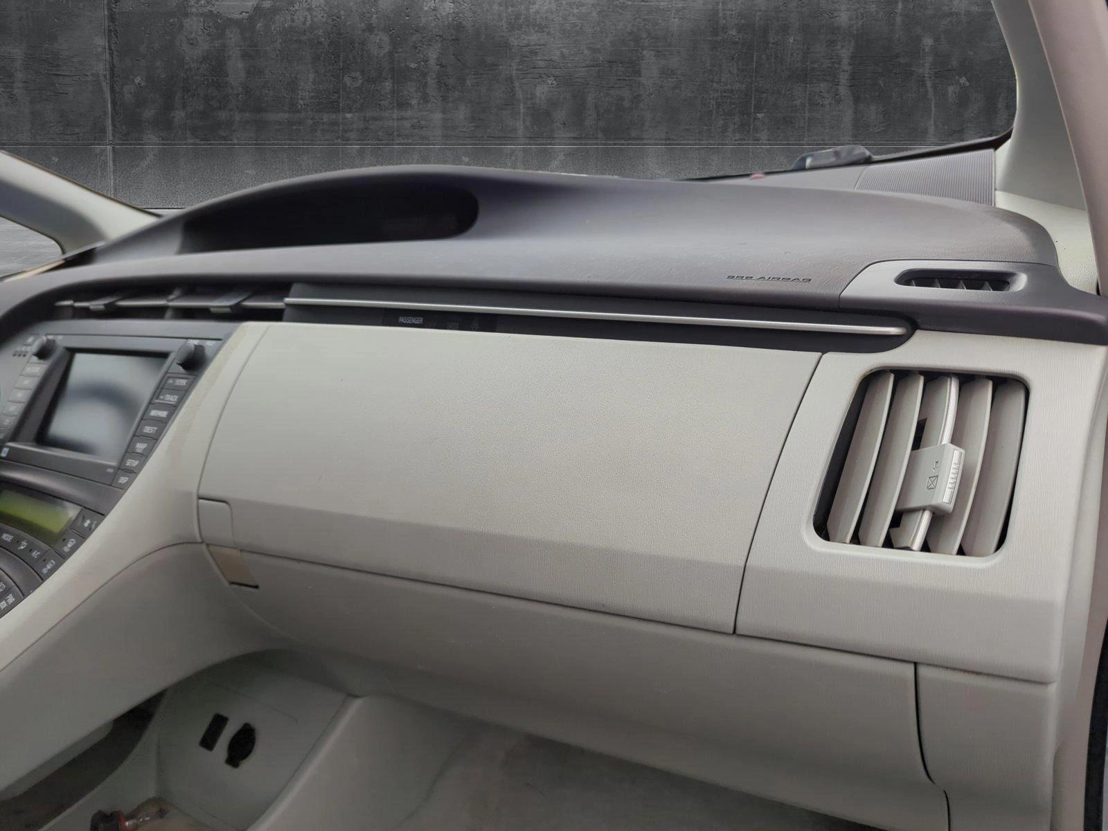 2011 Toyota Prius Vehicle Photo in Memphis, TN 38125